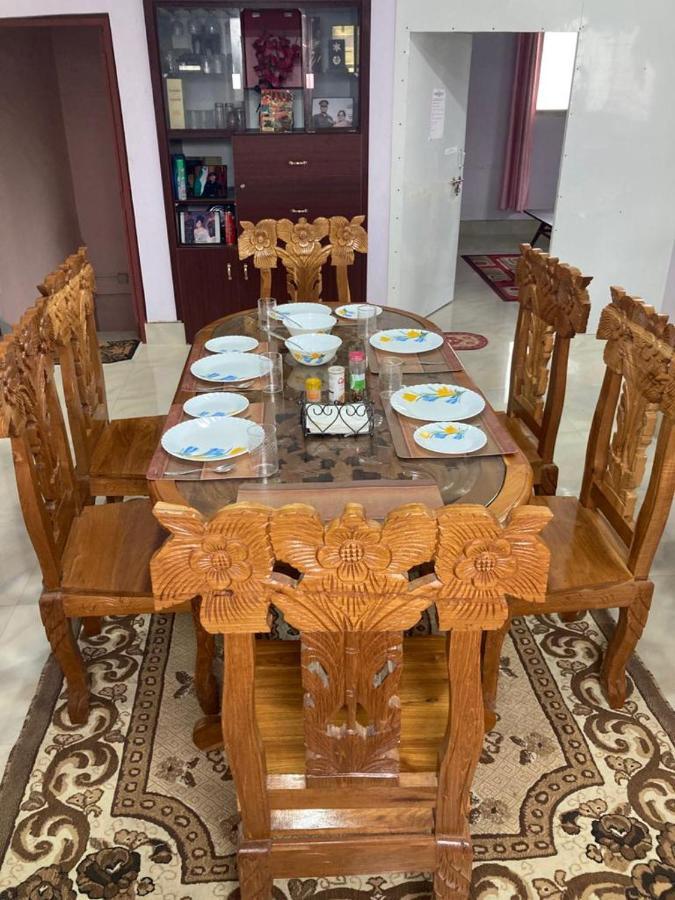 Haobam House Apartment อิมฟัล ภายนอก รูปภาพ