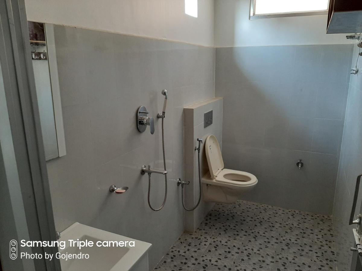 Haobam House Apartment อิมฟัล ภายนอก รูปภาพ